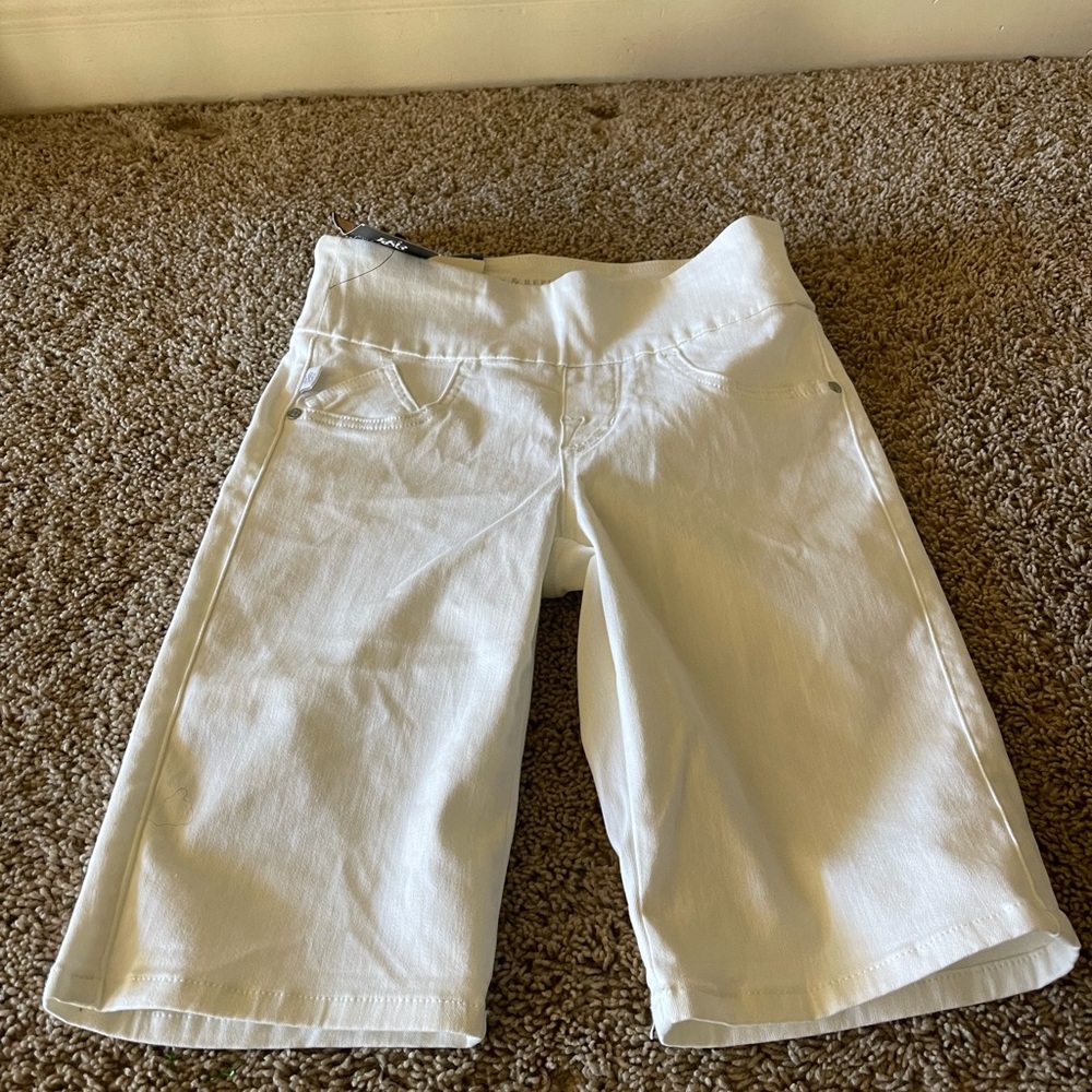 Rock and Republic White Jeans Shorts